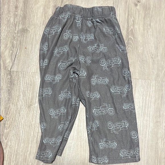 Gray Pants with Car Print - Picture 1 of 1